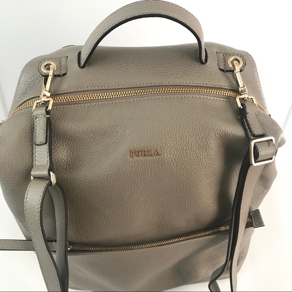 Furla Leather Bag - Dafne Backpack Gray Authentic - Picture 4 of 8